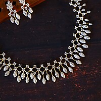DIAMOND LOOK AD STONE NECK SET