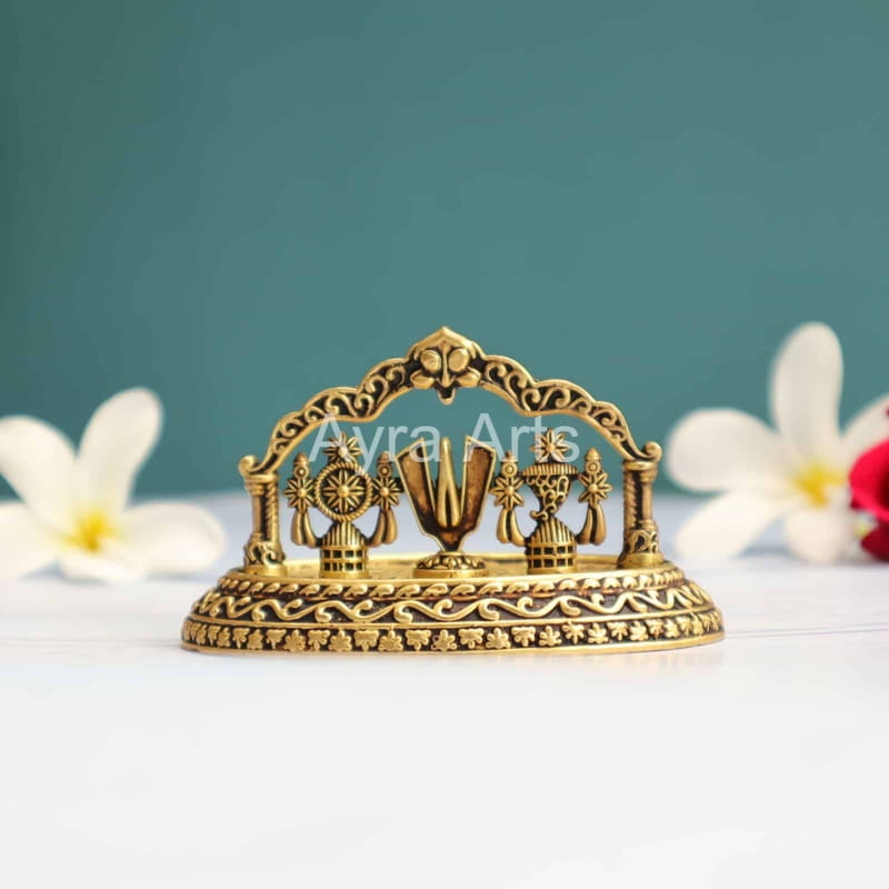 Light Weight Shank Chakra Namah