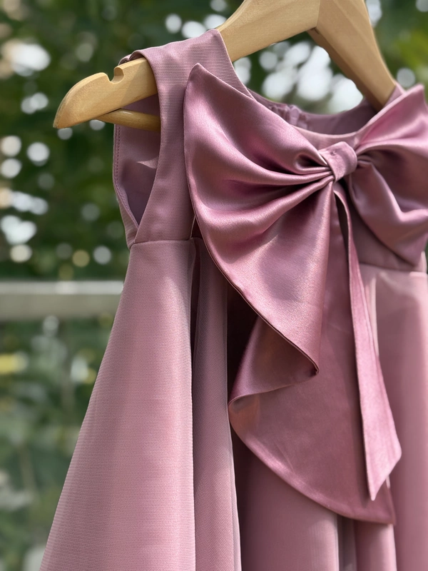 Rose Bow Charm Gown