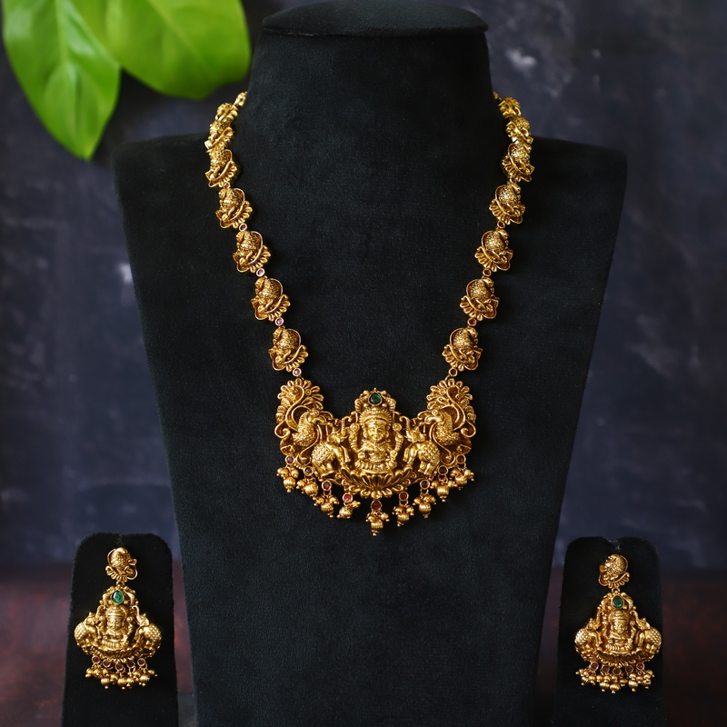 Antique Lakshmi finish Bridal long haram set