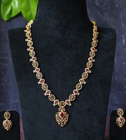 Elegant haram with earrings