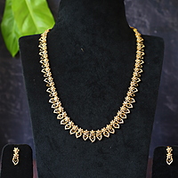 Flower peatal design neak piece