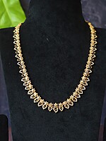 Flower peatal design neak piece