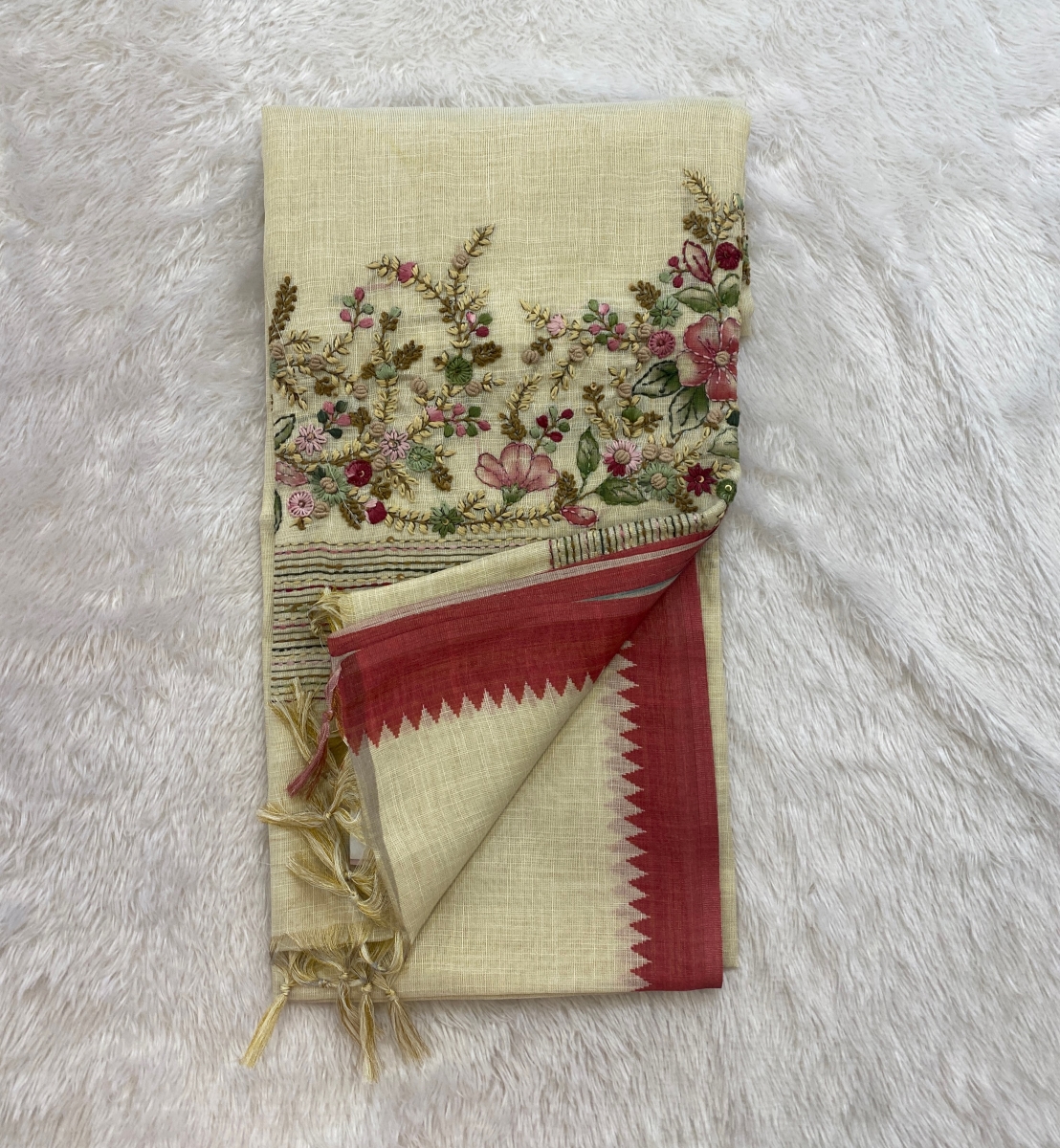 Saanvi White Base – The Linen French Knot Saree SWS143