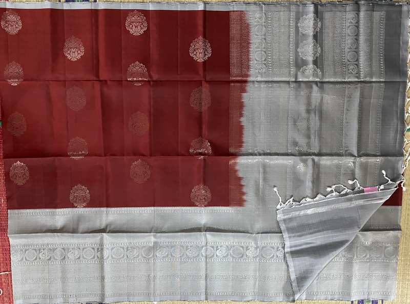 Jamuna - The Silk Walk Exclusives 8207