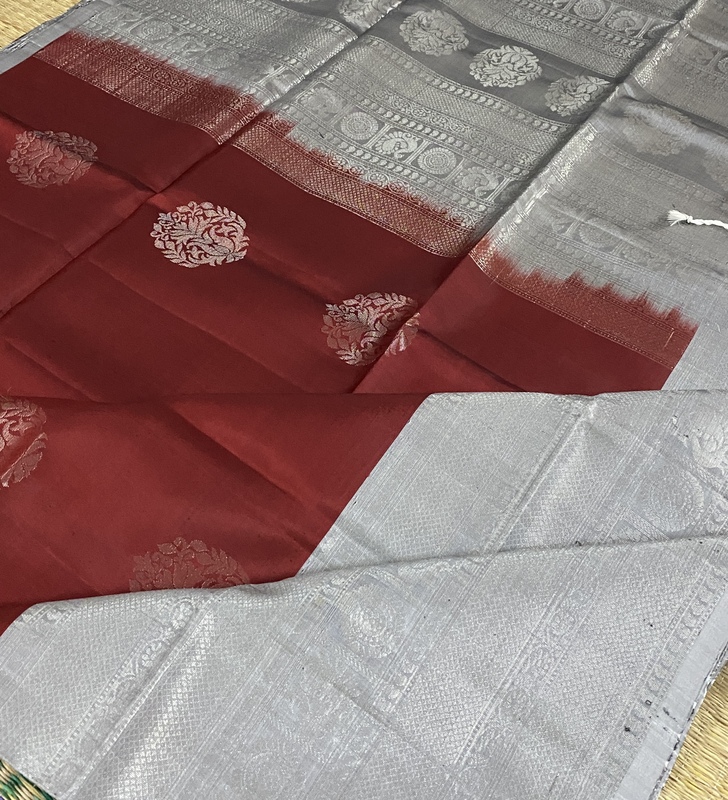 Jamuna - The Silk Walk Exclusives 8207