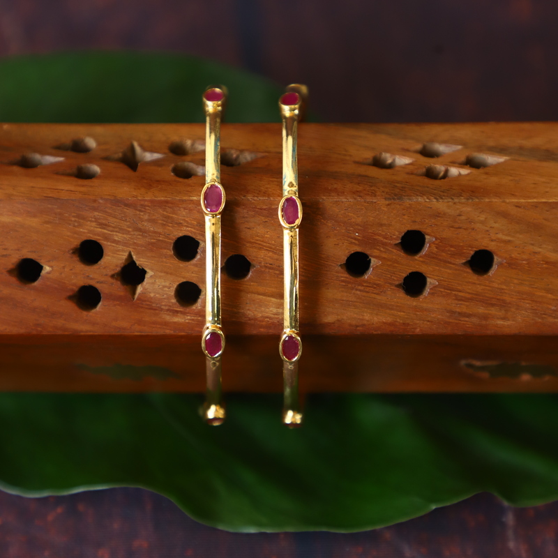 Elegent gold plated Ruby stone bangles