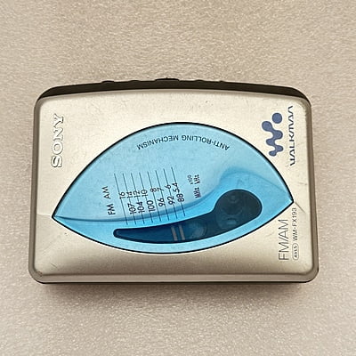 SONY - Stereo Cassette Walkman - FM/AM - WM-FX193B SONY - Stereo Cassette Walkman - FM/AM - WM-FX193B