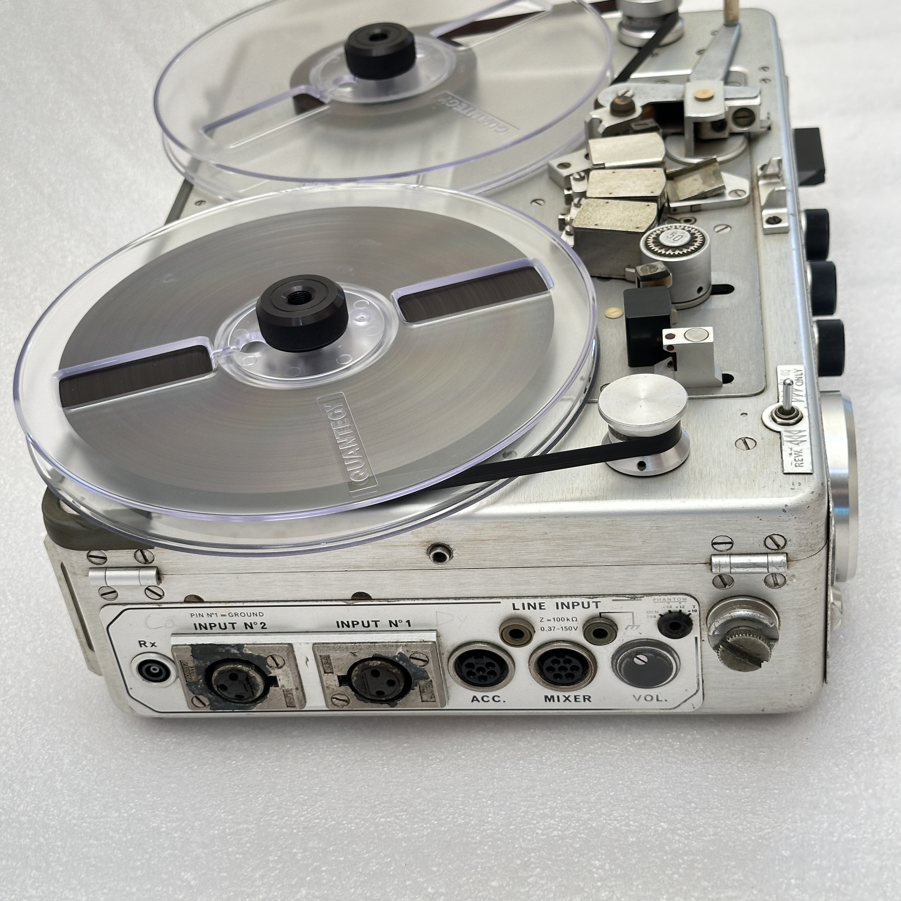 Nagra 4.2 Portable Reel-to-Reel Recorder – NAG-4.2 Nagra 4.2 Portable Reel-to-Reel Recorder – NAG-4.2