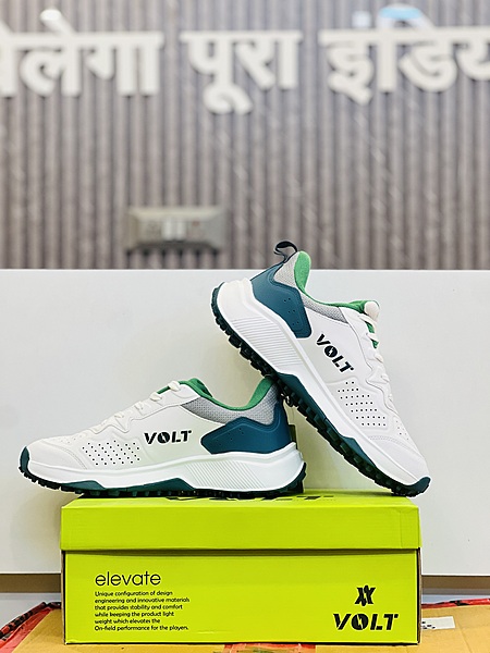 White Cricket  Rubber Studs Shoes