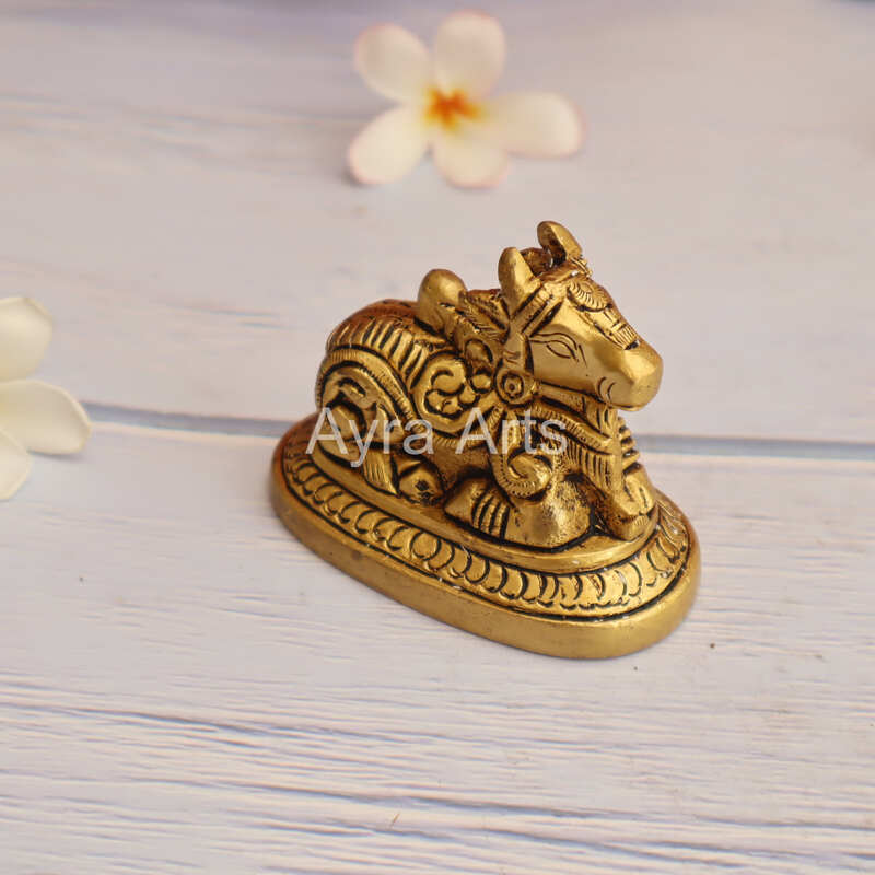 Brass nandi