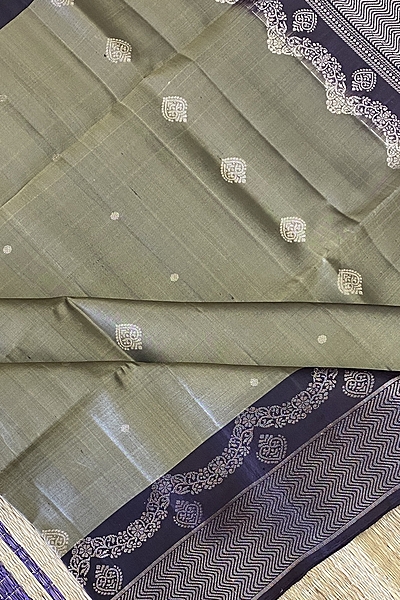 Vedika Pure Kanchi Silk 22769
