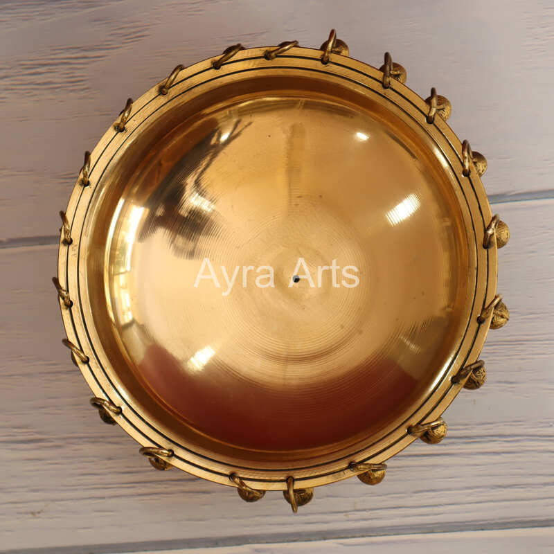 Plain Urli Brass Bowl With Ghungroos - 9 Inch Length