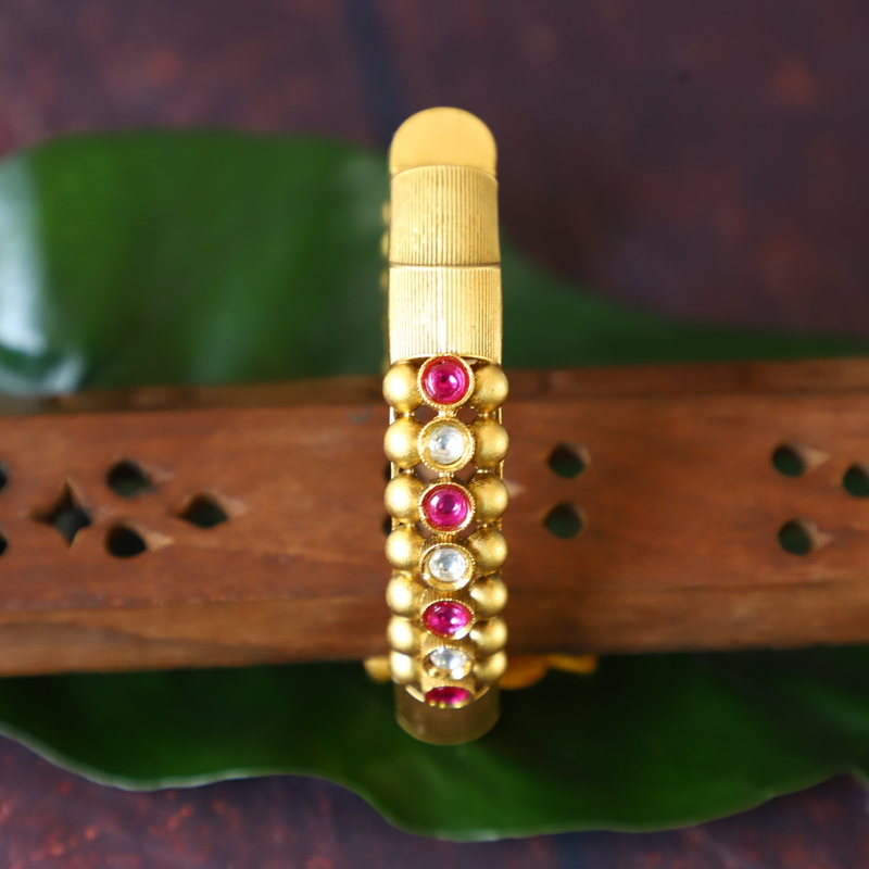 Brass Screw Single Bangle