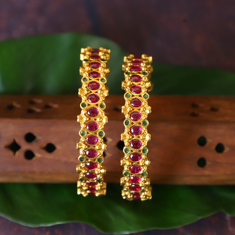 Matt finish function wear ruby stone bangle