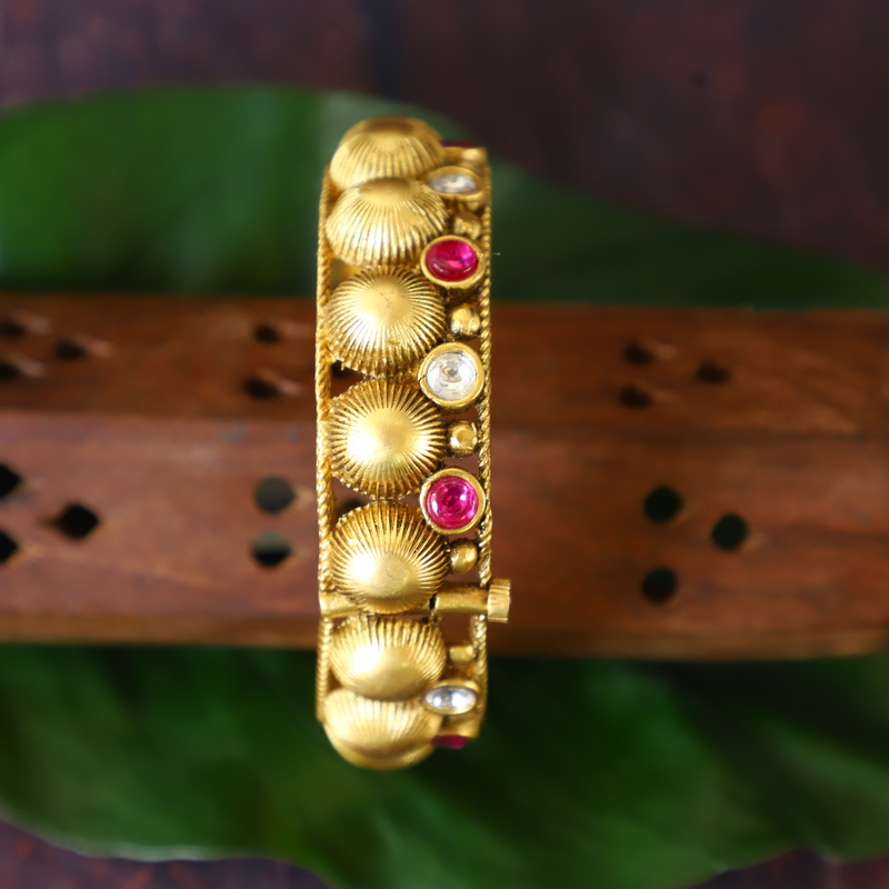 Antic Ball Kada Bangle