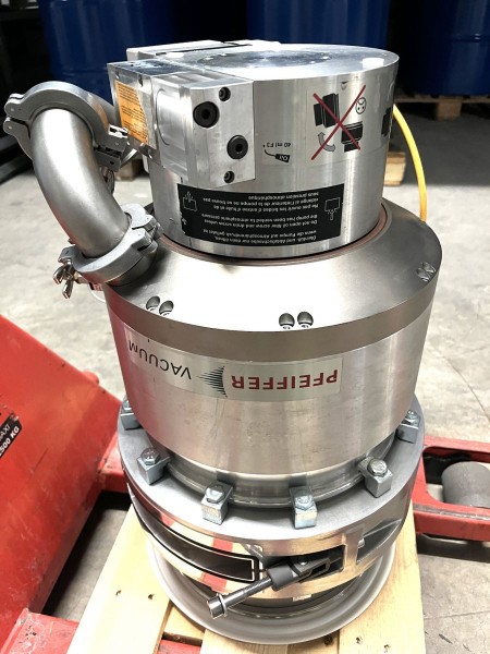 PFEIFFER VACUUM PM P03 020 G, TPH 2101 P, Turbo...