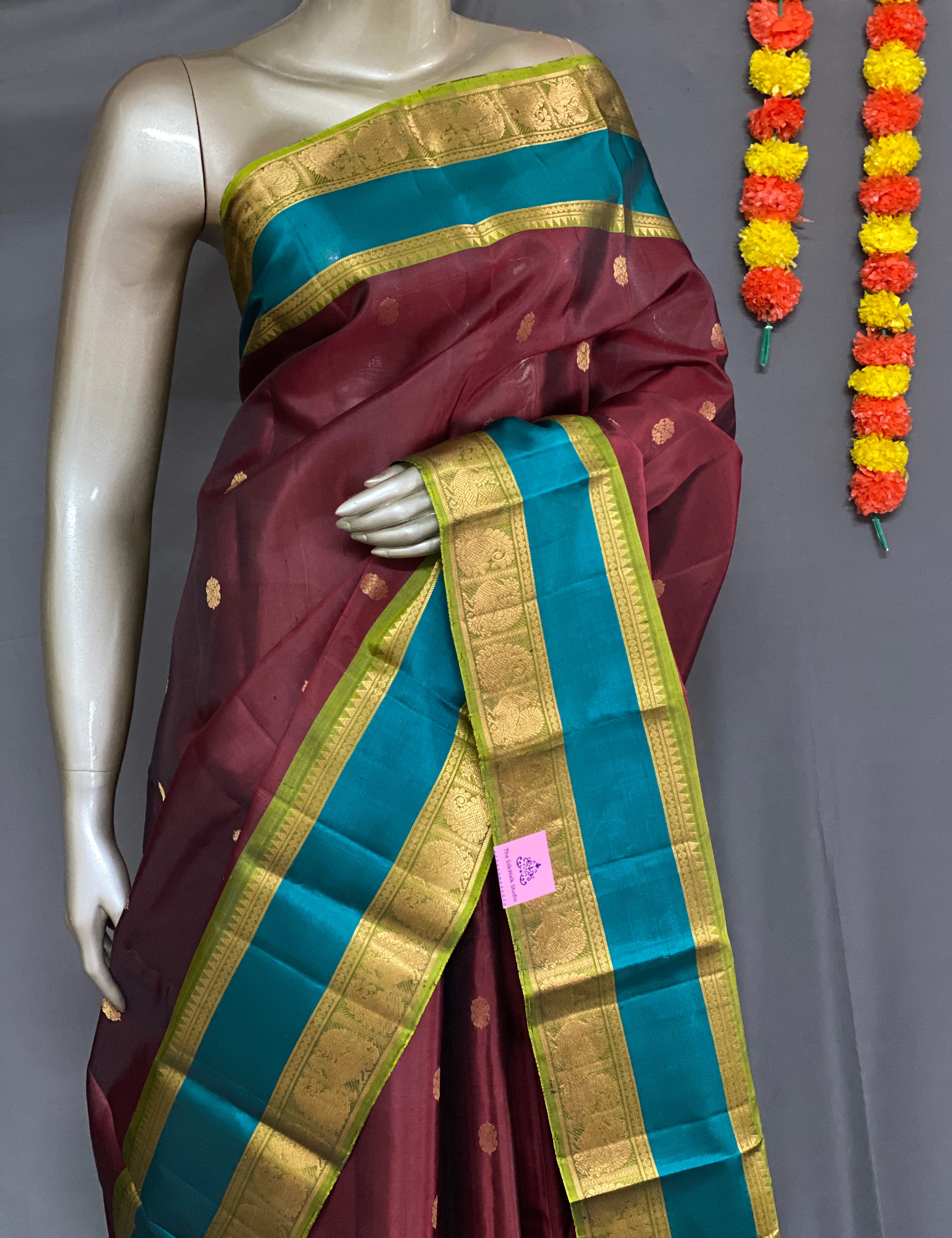 Suvarchala - Love for Your Silk Exclusives 8749