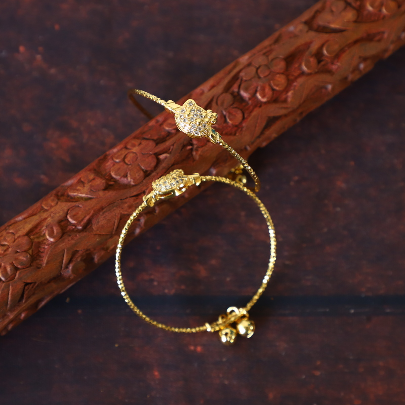 Gold-Plated cat Design with Adjustable Kids Bangle