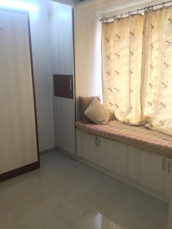 The Queen's Girls Rock OMR Chennai