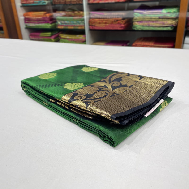 Emerald Green Kanchipuram with Raven Gray