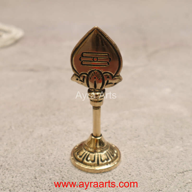 Lord Murugan Karthikeya Vel in Brass - 4 inch Height