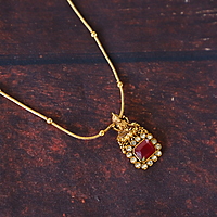 Emetald temple coolection simple chain