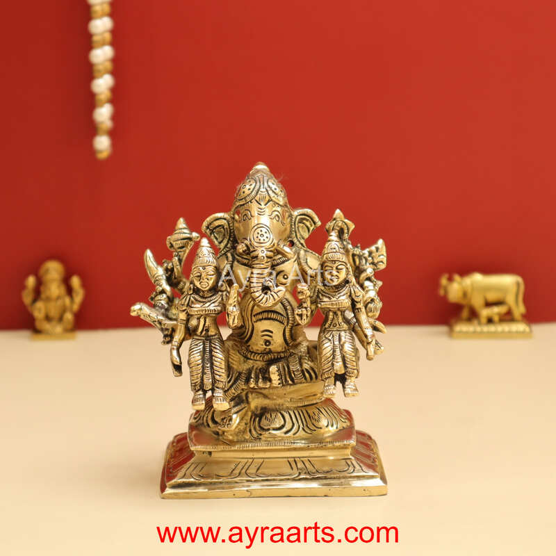Exotic Brass Ganesh Ji Ganpati Murti with Riddhi Siddhi Idol Statue for Puja - 4.8 Inch Height