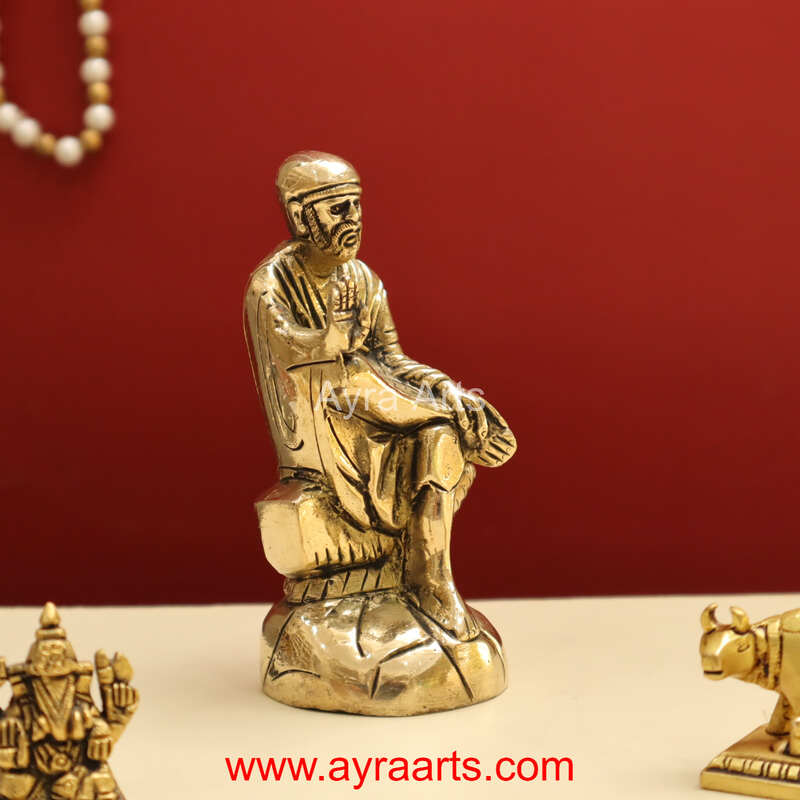Shirdi Sai Baba Handmade Brass Sculpture - 4.8 Inch Height