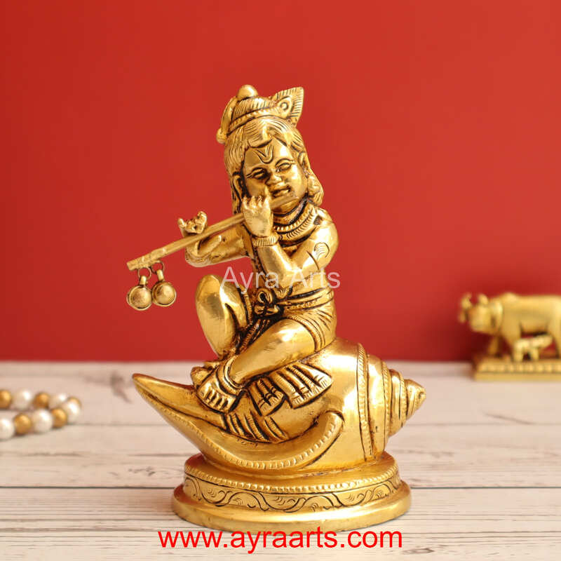 Brass Shankh Krishna 5 Inch Height
