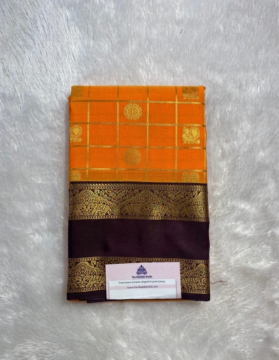 Aradhana - The Semi Silk Saree (Big Checks) 20638