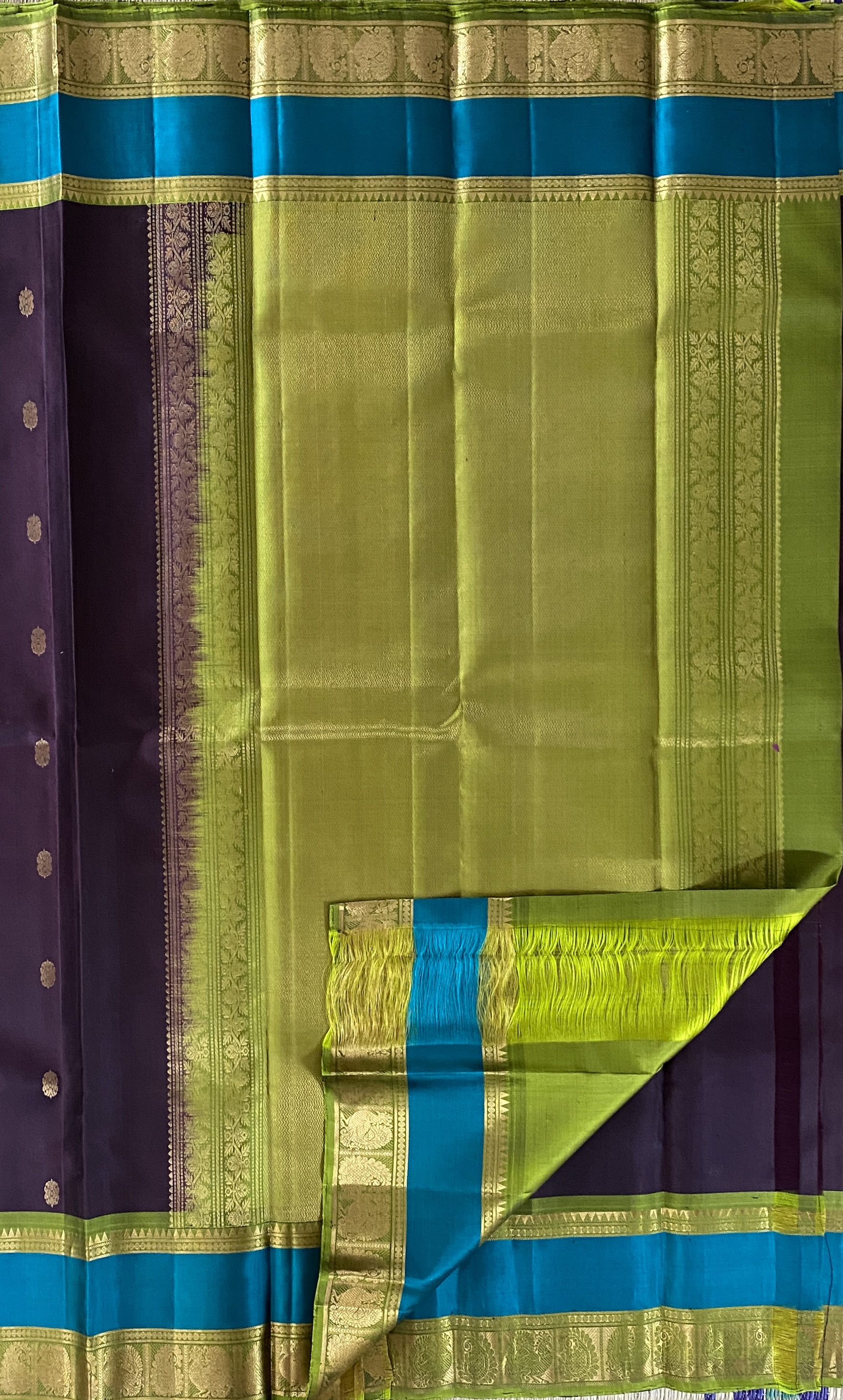 Suvarchala - Love for Your Silk Exclusives 8549