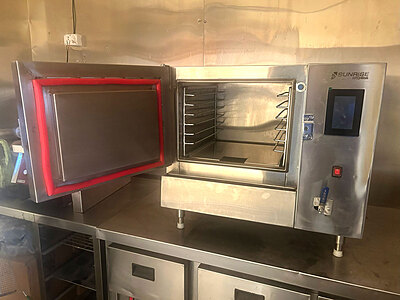 Cook and Hold Steamer Cook and Hold Steamer