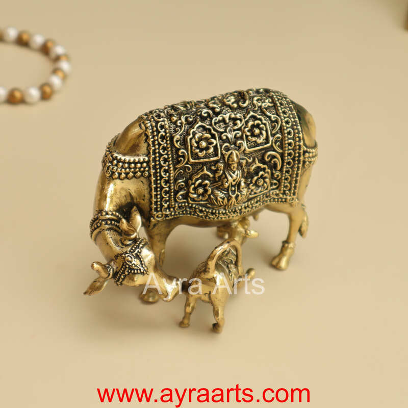 Premium Cow And Calf 3.7 Inch Height