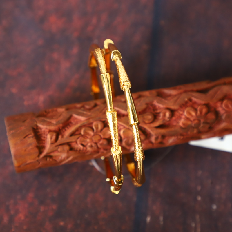 beautiful gold finish bangle