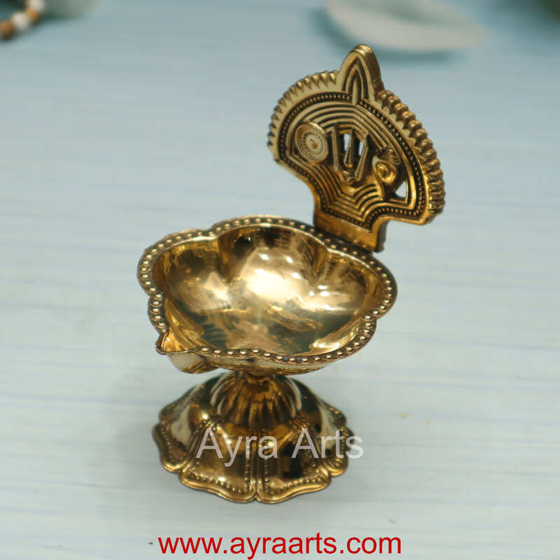 Shank Chakra Namah Diya - 4 Inch Height
