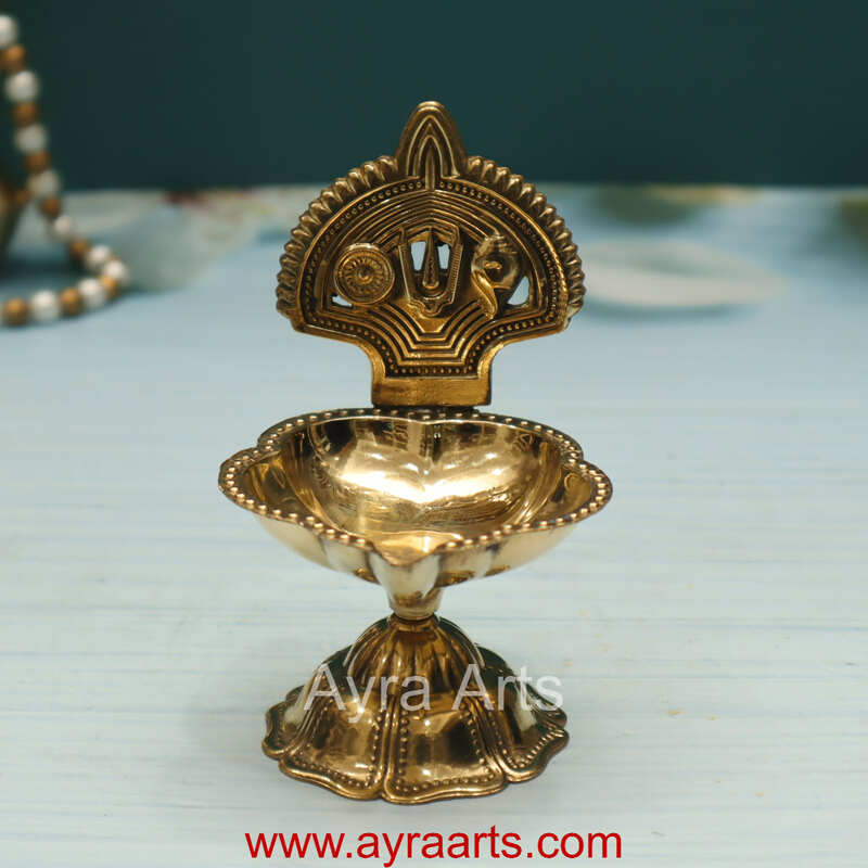 Shank Chakra Namah Diya - 4 Inch Height