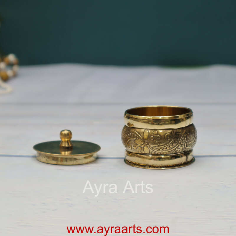 Kum Kum Round - 1.5 Inch Length