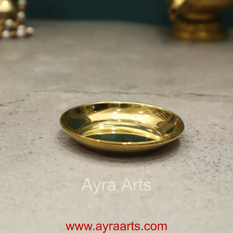 Pure Indian Traditional Handmade Brass Golden Color Plain Plate