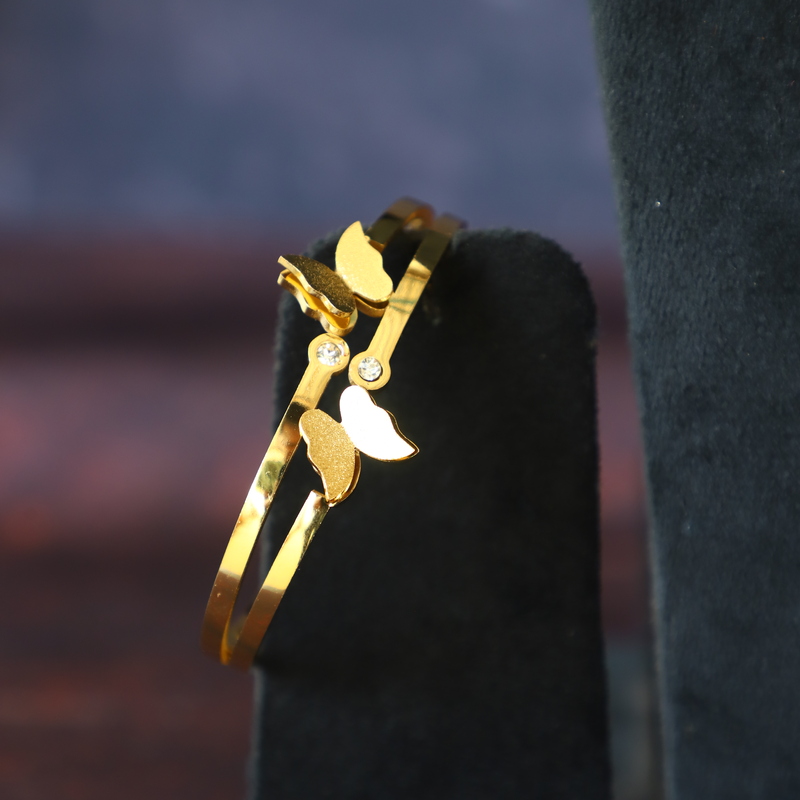 Fancy white stone two butterfly bracelet