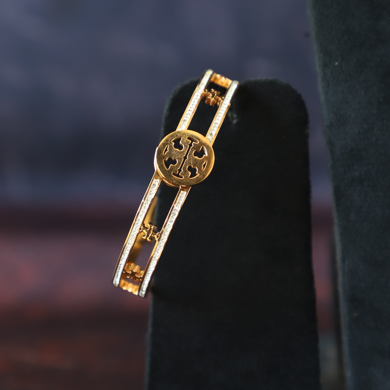 Snow Circle Bracelet