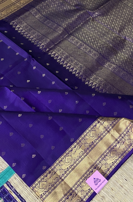 VRINDA – THE SILKWALK EXCLUSIVES 11524