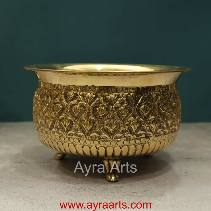 Carving Bowl - 8 Inch Length