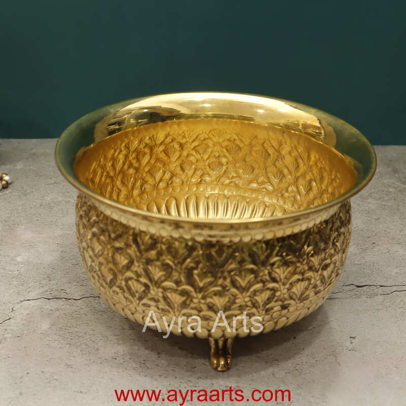 Carving Bowl - 8 Inch Length