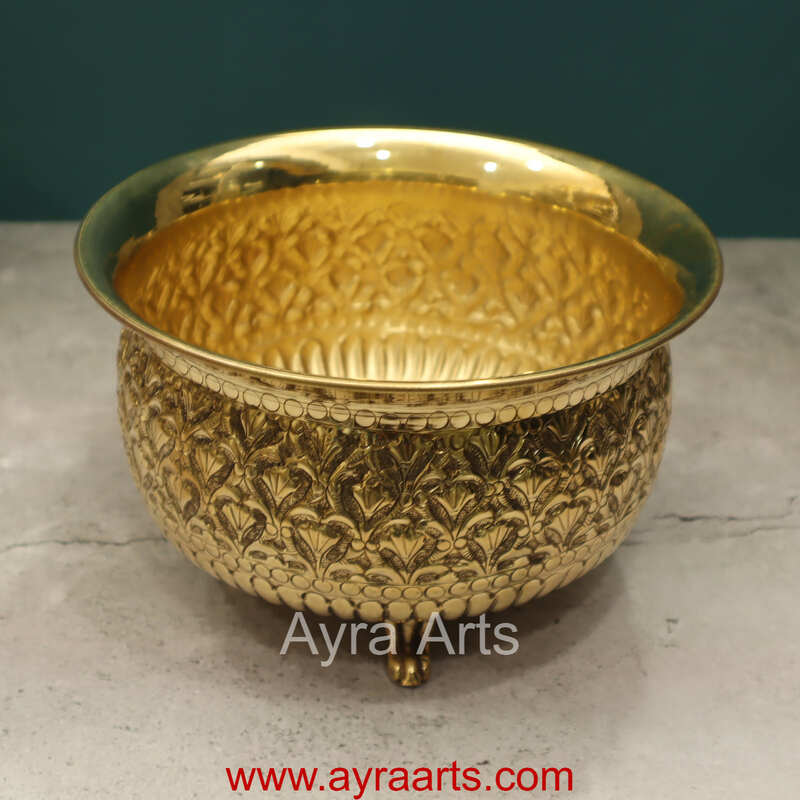 Carving Bowl - 8 Inch Length