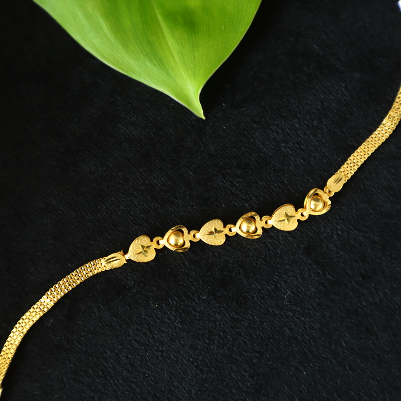 hearten shape bracelet