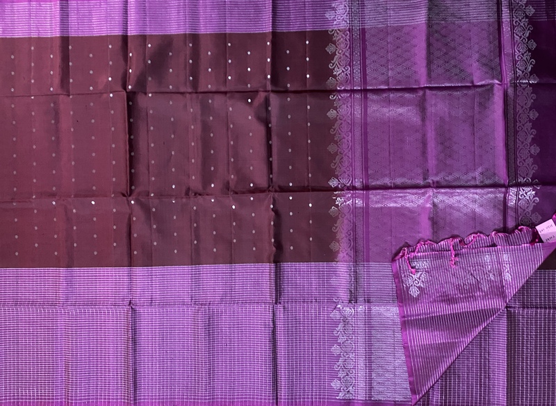 VAIRAM – BOUTIQUE OF SILKWALK EXCLUSIVES 11515