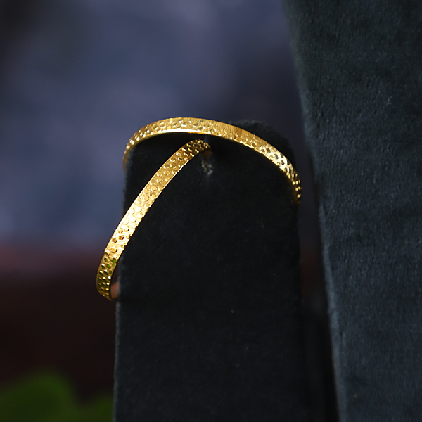 Golden regular use bangle