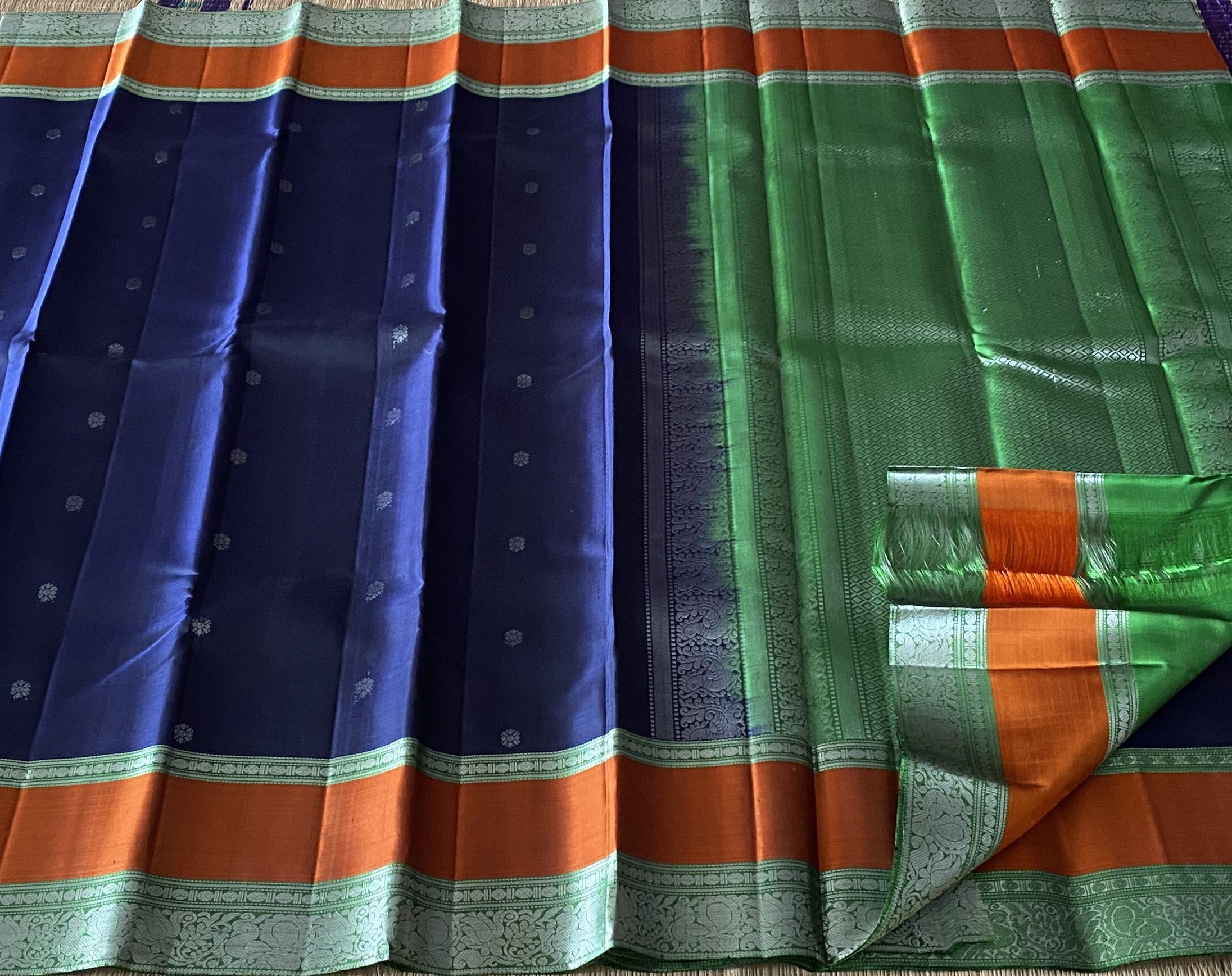 Suvarchala - Love for Your Silk Exclusives 8756