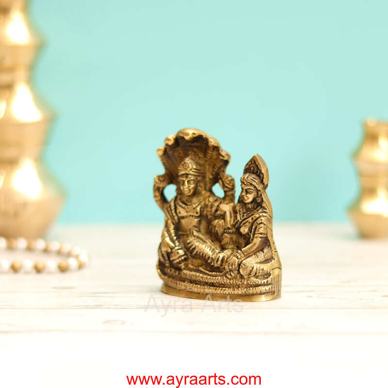 Lakshmi Sametha Vishnu Murthi Idol In Brass - 4 Inch Height